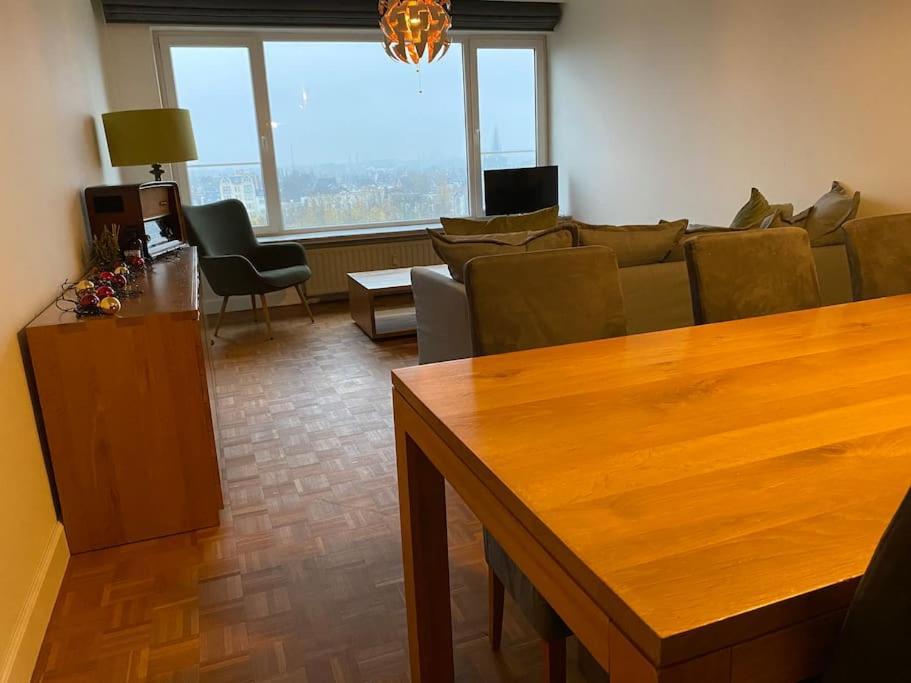 2 Bedroom In Antwerp, With Amazing View Appartement Antwerpen